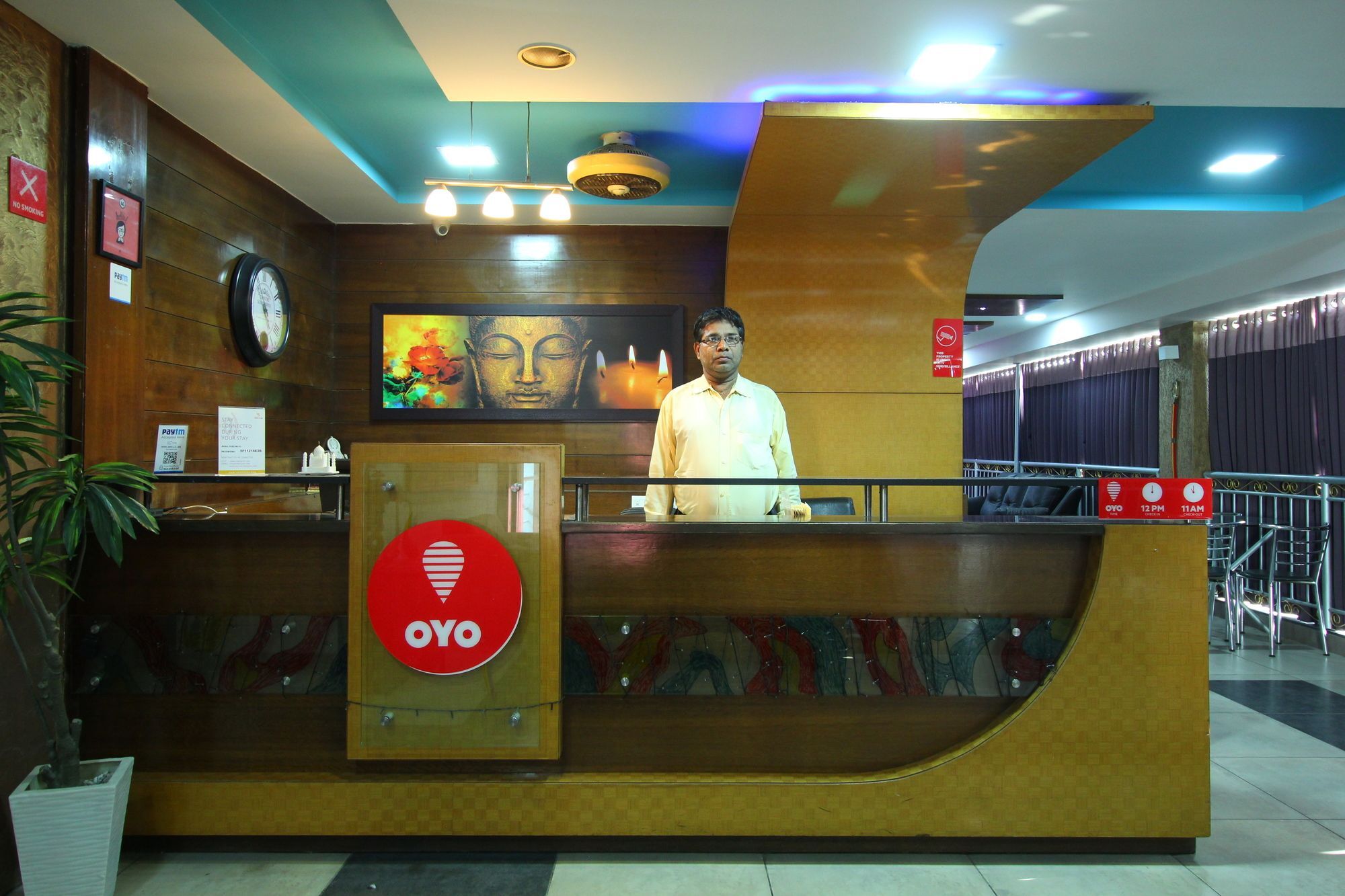 Oyo 4161 Hotel Shailly Inn Ahmedabad Bagian luar foto