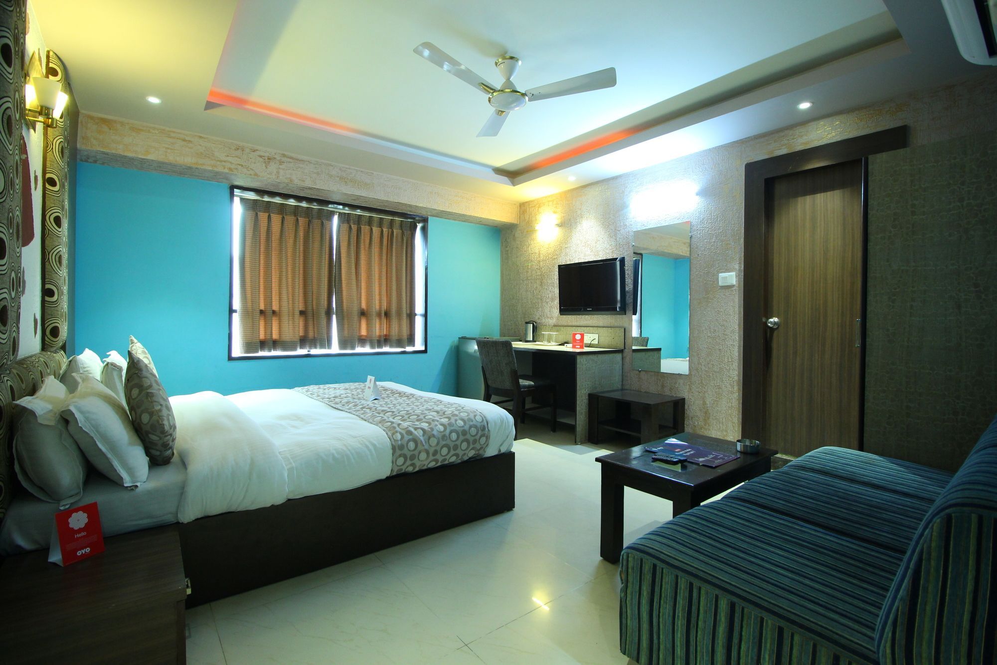 Oyo 4161 Hotel Shailly Inn Ahmedabad Bagian luar foto